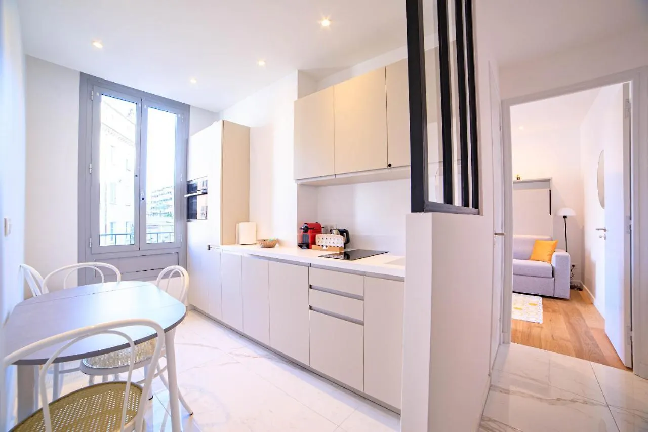 Appartement L'Elégance Hoche - Congrès Palais - Plage Croisette - Cannes Centre - Clim France